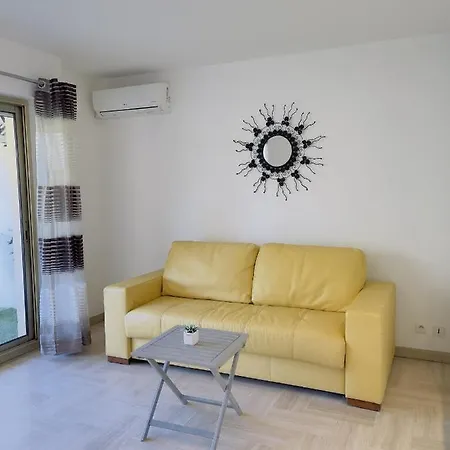 Appartement Studio Proche Centre Avec Terrasse Le Californie Cannes